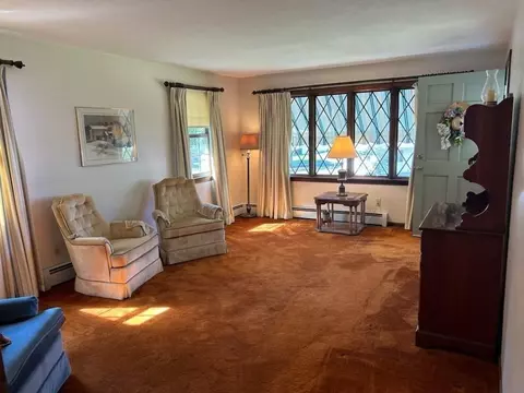 21 Balboa Dr, Springfield, MA 01119 photo 10