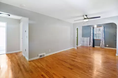 37 Stanhope Rd, Springfield, MA 01109 photo 7