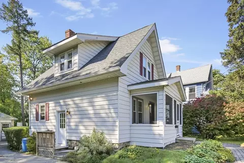 4 Danvers St, Worcester, MA 01604 photo 2