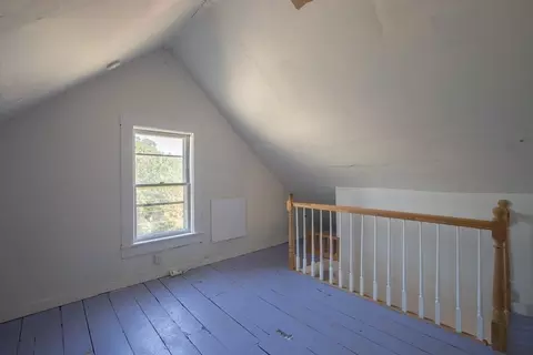 34 Ward Ave, Easthampton, MA 01027 photo 18