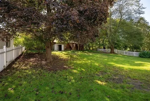 34 Ward Ave, Easthampton, MA 01027 photo 29