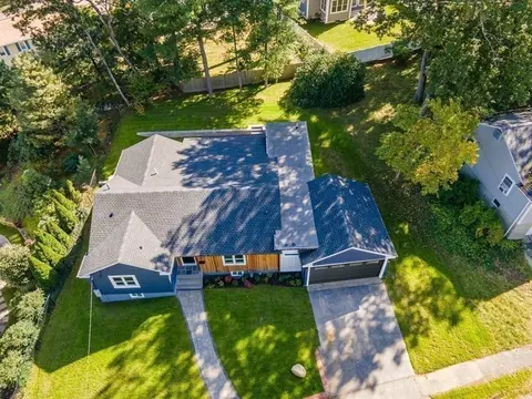 28 Perry Dr, Needham, MA 02492 photo 32