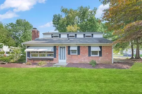 59 Melba St, Springfield, MA 01119