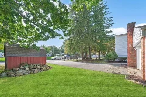 59 Melba St, Springfield, MA 01119 photo 6