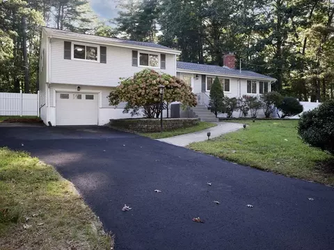 41 Barton Dr, Sudbury, MA 01776