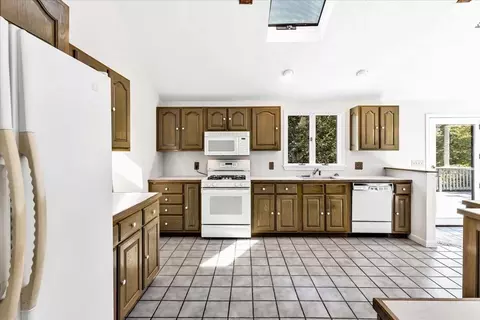 19 Mashnee Rd, Bourne, MA 02532 photo 18