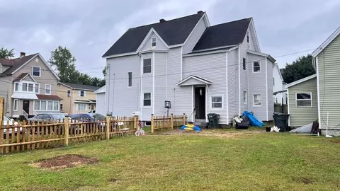 20 Beaudry St, Springfield, MA 01151 photo 6