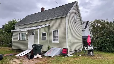 20 Beaudry St, Springfield, MA 01151 photo 3