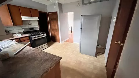 20 Beaudry St, Springfield, MA 01151 photo 13