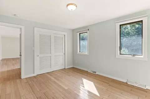 305 Cotuit Rd, Mashpee, MA 02649 photo 10