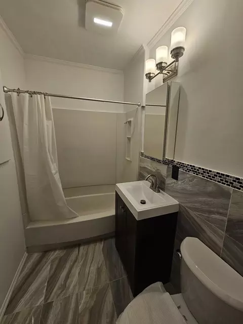 193-195 Osborn St, Fall River, MA 02724 photo 10