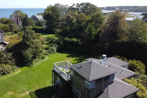 4 5 Penikese Ln, Dartmouth, MA 02748