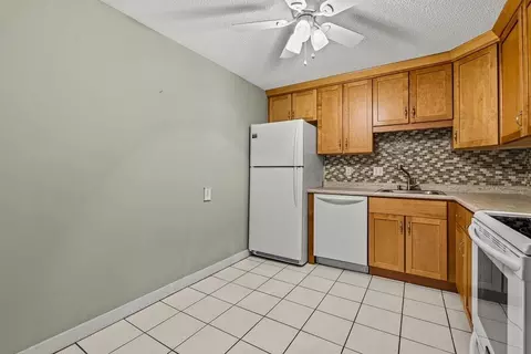 3 Summit Dr #21, Reading, MA 01867 photo 12