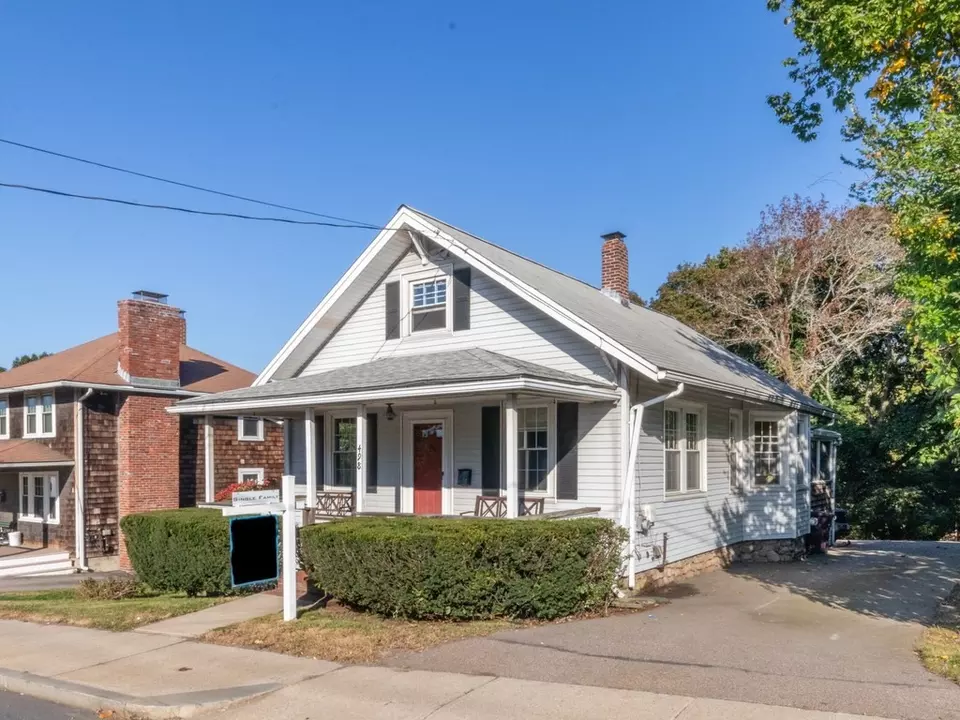 498 Main St, Weymouth, MA 02190 31 Photos Movoto