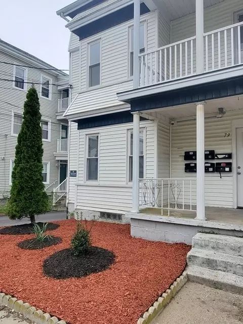 79 Thomas St, Fall River, MA 02723 photo 3