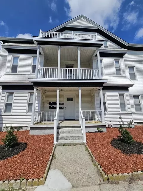 79 Thomas St, Fall River, MA 02723