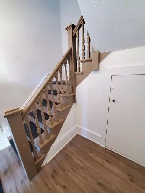 79 Thomas St, Fall River, MA 02723 photo 4