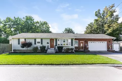 23 Fitzpatrick Ln, Chicopee, MA 01020