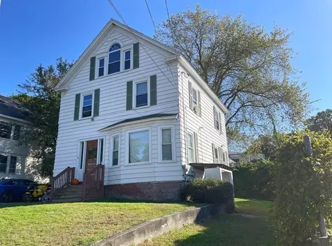 12 Prospect St, Greenfield, MA 01301