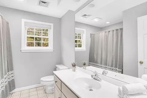 41 South St, Upton, MA 01568 photo 30