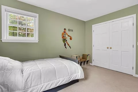 41 South St, Upton, MA 01568 photo 29