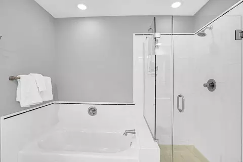 41 South St, Upton, MA 01568 photo 24