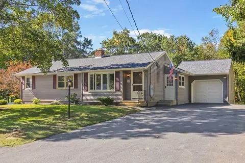 97 Paugus Rd, Holden, MA 01520