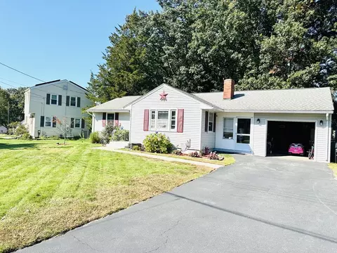 38 Kittrell St, Springfield, MA 01119 photo 6