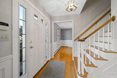 8 Meadow Rd, Beverly, MA 01915 photo 6
