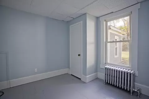 95 School St, Warren, MA 01083 photo 6
