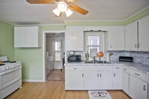 95 School St, Warren, MA 01083 photo 15