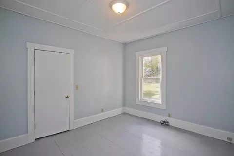 95 School St, Warren, MA 01083 photo 7