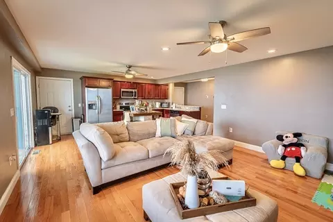 273 Draper St #6, Fall River, MA 02724 photo 10