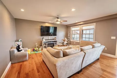 273 Draper St #6, Fall River, MA 02724 photo 9