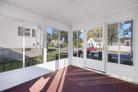 596 Harvard St, Fall River, MA 02720 photo 4