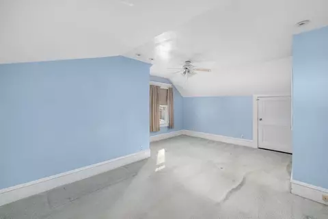 596 Harvard St, Fall River, MA 02720 photo 15