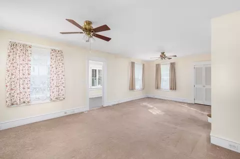 596 Harvard St, Fall River, MA 02720 photo 8