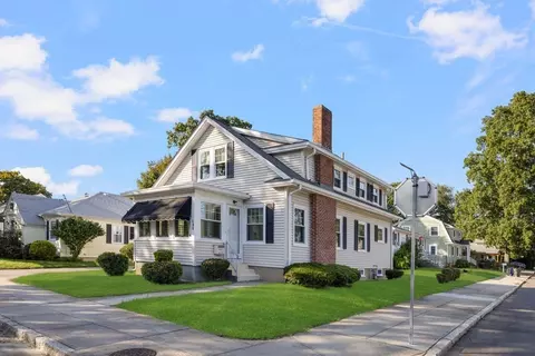 596 Harvard St, Fall River, MA 02720 photo 2