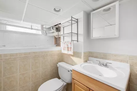 596 Harvard St, Fall River, MA 02720 photo 19
