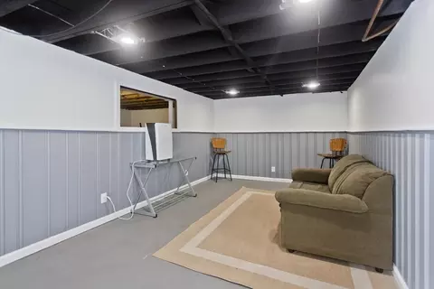 62 Mayfair Ave, Springfield, MA 01104 photo 30