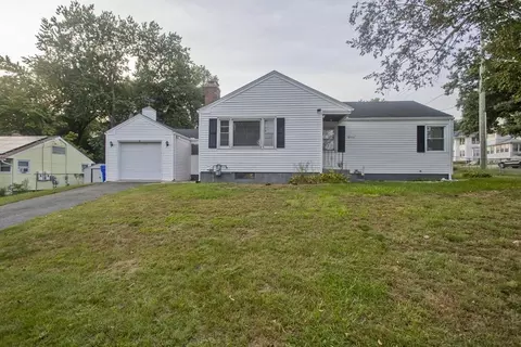 62 Mayfair Ave, Springfield, MA 01104 photo 2