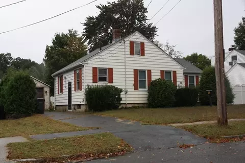 32 Grandview St, Springfield, MA 01118 photo 2