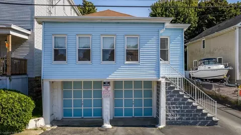 150 Crawford, Fall River, MA 02724
