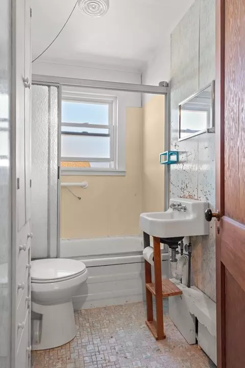 12 14 Stanley Ct, Gloucester, MA 01930 photo 18