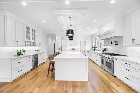 4 Jordan Way, Hingham, MA 02043 photo 4