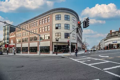 480 W Broadway #401, Boston, MA 02127