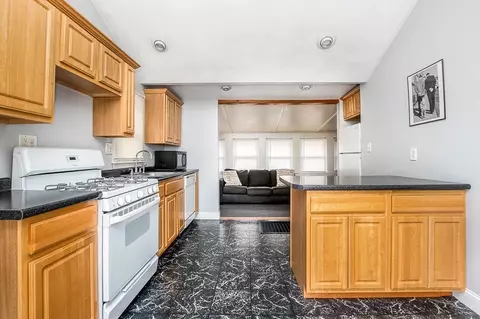 22 Fearing St, Wareham, MA 02532 photo 5