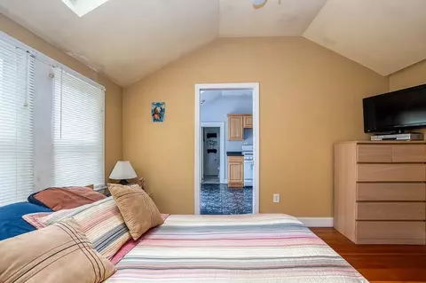 22 Fearing St, Wareham, MA 02532 photo 9