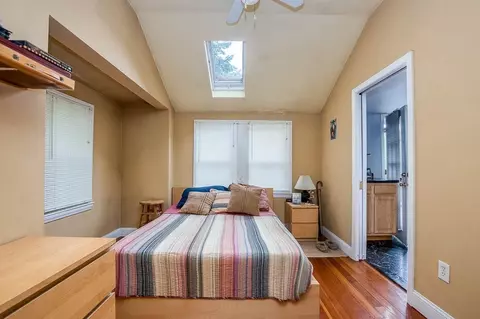 22 Fearing St, Wareham, MA 02532 photo 8