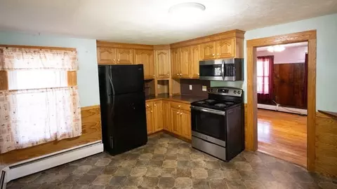 176 Center St, Ashburnham, MA 01430 photo 6